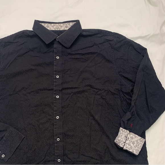 Black patterned Robert Graham Button up Shirt - Picture 4 of 7